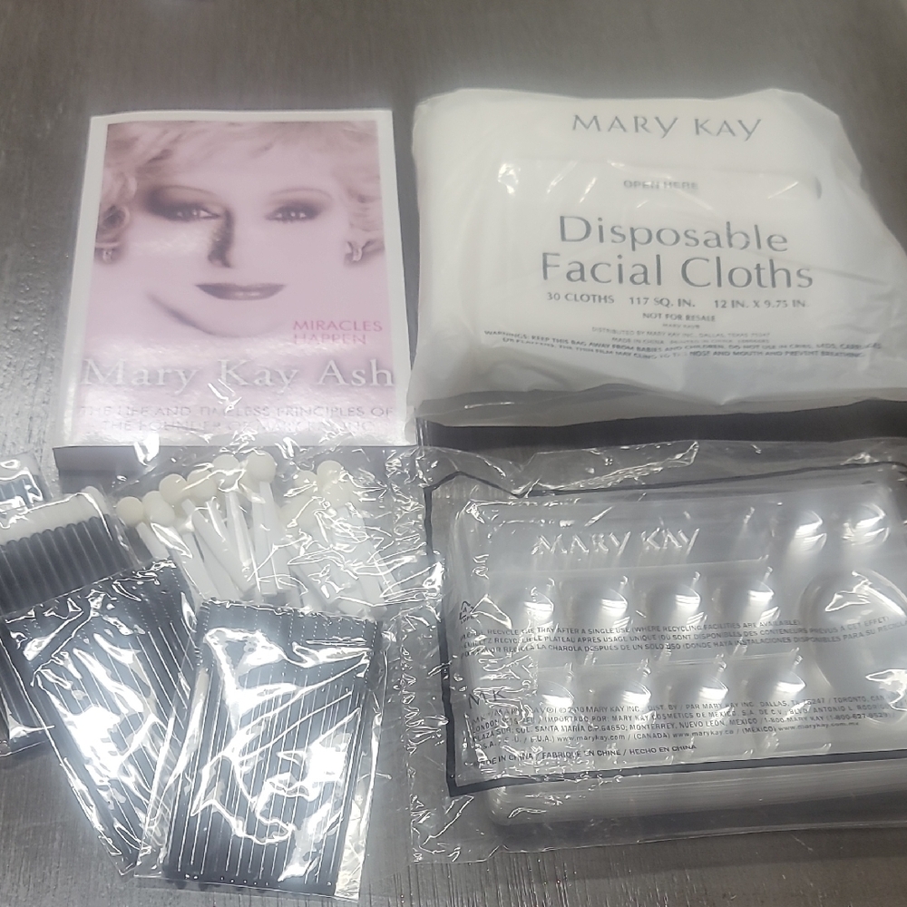 Mary Kay Consultant Supplies Bundle & Book